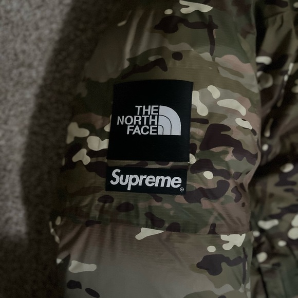 Northface X Supreme Camo Puffer Jacket XL - Picture 5 of 7